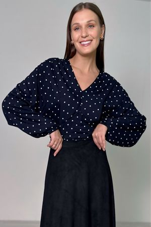 Blusa Feminina Estampa de Poá Marialícia  Preto