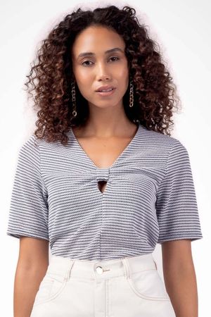 Blusa Feminina Crochê Marialícia Bege