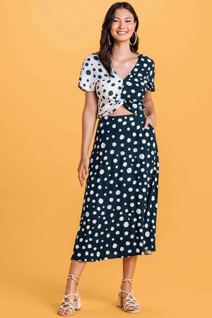 Blusa Feminina Cropped Poá Marialícia Marinho