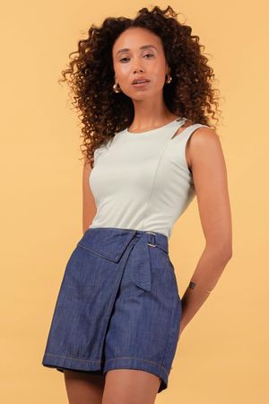 Short Saia Feminina Jeans com Fivela Marialícia Marinho