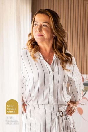 Camisa Feminina Manga Flare Marialícia Branco