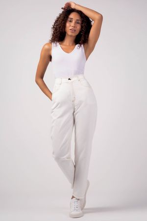 Calça Feminina Mom de Sarja Marialícia Bege