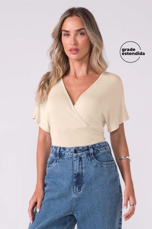 Blusa Feminina Manga Curta Transpassada Marialícia Bege