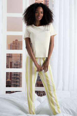 Pijama Feminino Blusa e Calça Marialícia Bege