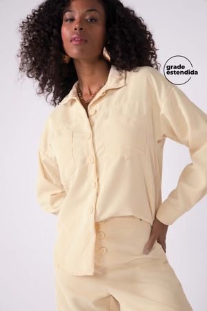 Camisa Feminina Veludo Com Bolsos Marialícia Bege