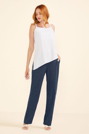 Regata Feminina Barra Assimétrica Marialícia Branco