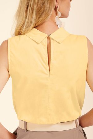 Regata Feminina Decote Com Recorte Marialícia Amarelo